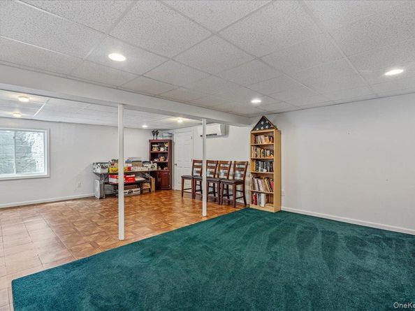 3 Massey Court, Huntington NY 11743