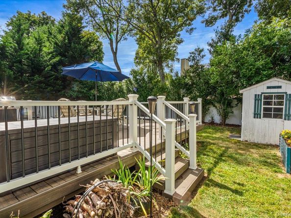 3 Massey Court, Huntington NY 11743
