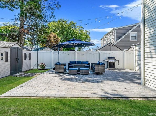 56 Cliff Lane, Levittown NY 11756