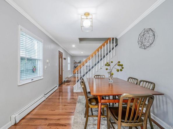 56 Cliff Lane, Levittown NY 11756