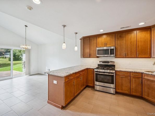 30 Quail Court, Manorville NY 11949