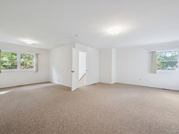 30 Quail Court, Manorville NY 11949