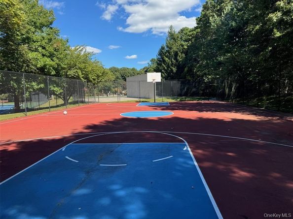 30 Quail Court, Manorville NY 11949