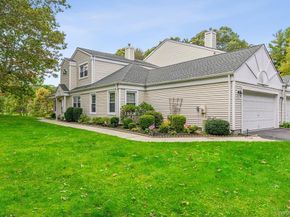 30 Quail Court, Manorville NY 11949