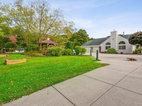 30 Quail Court, Manorville NY 11949