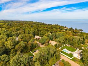 8 Sunset Lane E, Miller Place NY 11764