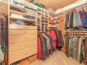 8 Sunset Lane E, Miller Place NY 11764