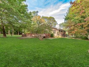 8 Sunset Lane E, Miller Place NY 11764