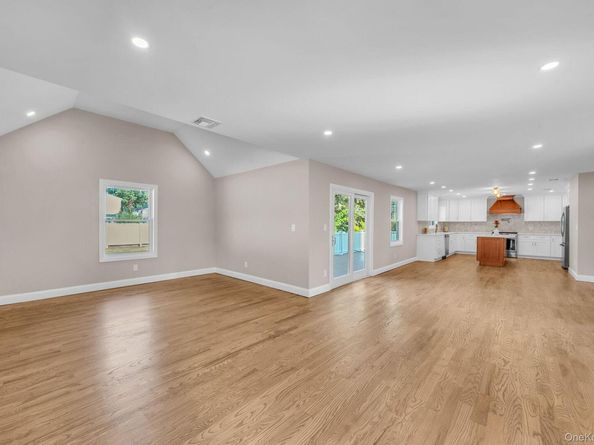 19 Marianna Place, East Islip NY 11730