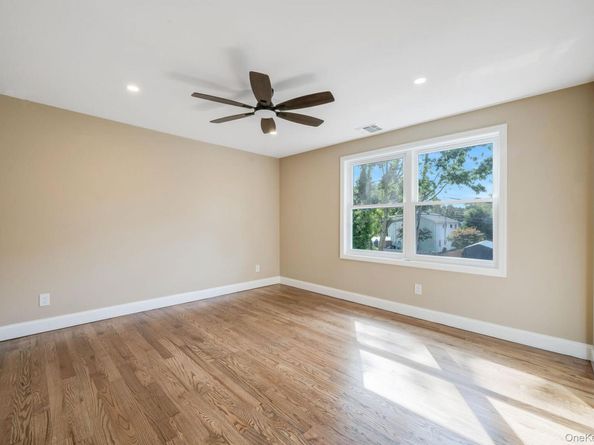 19 Marianna Place, East Islip NY 11730