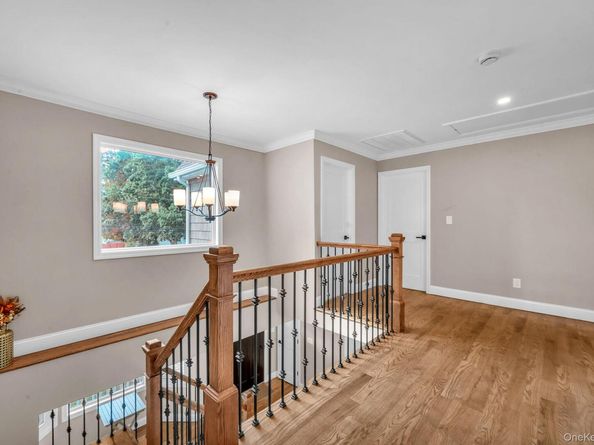 19 Marianna Place, East Islip NY 11730