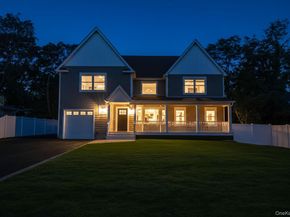 19 Marianna Place, East Islip NY 11730