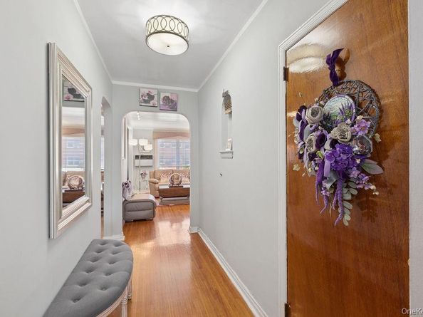 2233 47th Street, Astoria NY 11105