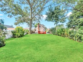 54 Hansom Place, Roosevelt NY 11575
