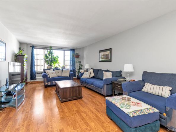 333 Broadway 2C, Long Beach NY 11561