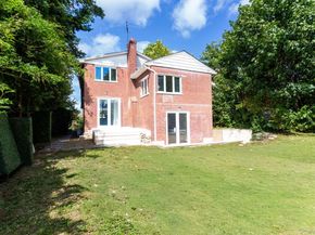 85-49 Avon Street, Jamaica Estates NY 11432