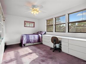 59 Crest Hollow Lane, Albertson NY 11507
