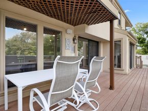 59 Crest Hollow Lane, Albertson NY 11507