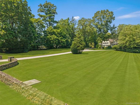 65 Garden Road, Scarsdale NY 10583