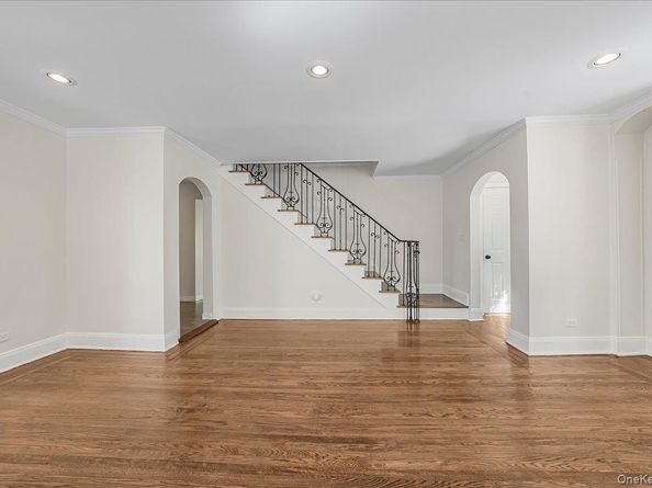 549 Park Avenue, Yonkers NY 10703