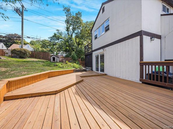 549 Park Avenue, Yonkers NY 10703