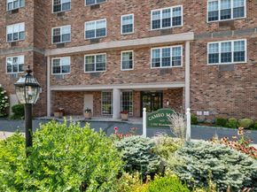 2 Old Mamaroneck Road 3J, White Plains NY 10605