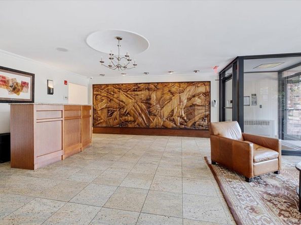 2 Old Mamaroneck Road 3J, White Plains NY 10605