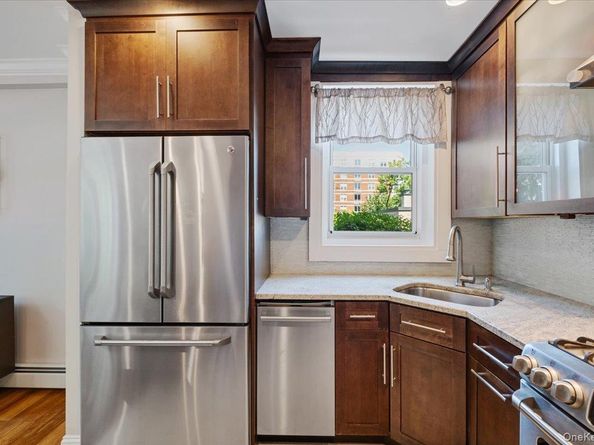 2 Old Mamaroneck Road 3J, White Plains NY 10605