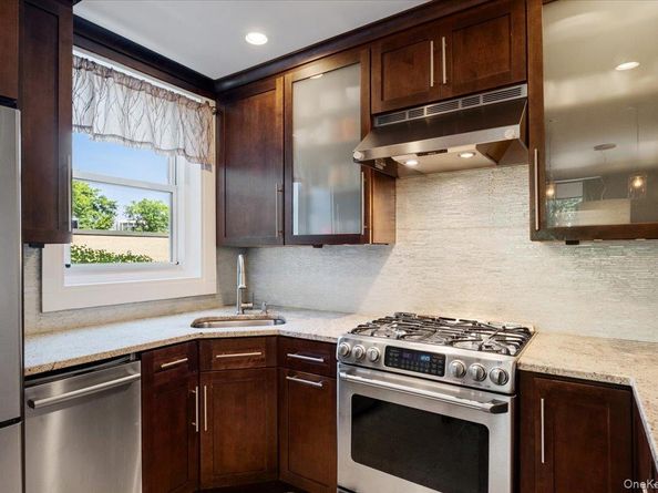 2 Old Mamaroneck Road 3J, White Plains NY 10605