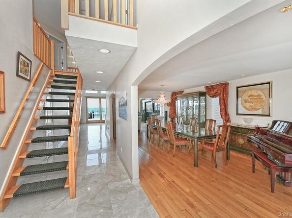 83 Fairwater Avenue, Massapequa NY 11758
