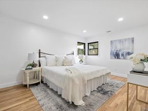 8 Barbara Lane, Jericho NY 11753