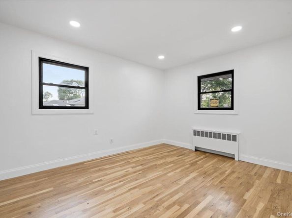 8 Barbara Lane, Jericho NY 11753