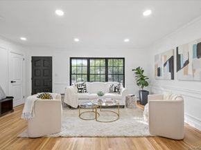 8 Barbara Lane, Jericho NY 11753