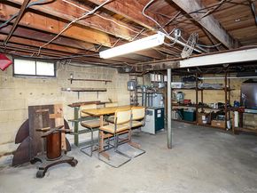 280 Sherbrooke Road, Lindenhurst NY 11757