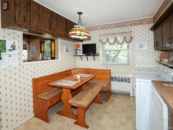 280 Sherbrooke Road, Lindenhurst NY 11757