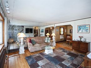 280 Sherbrooke Road, Lindenhurst NY 11757