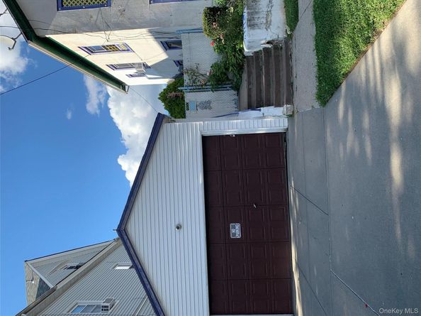 1228 150th Street, Whitestone NY 11357