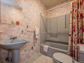 2 Dogwood Lane, Levittown NY 11756