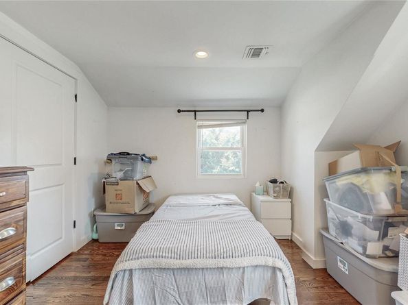 2347 Pine Street, Seaford NY 11783