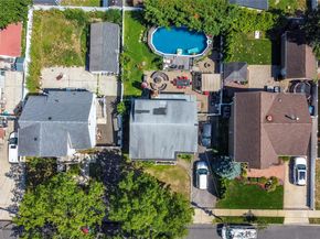 2347 Pine Street, Seaford NY 11783
