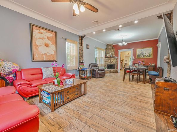 129 Guenther Avenue, Valley Stream NY 11580