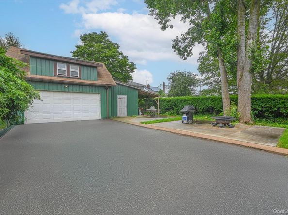 129 Guenther Avenue, Valley Stream NY 11580