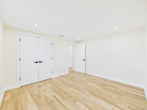 49 Griddle Lane, Levittown NY 11756