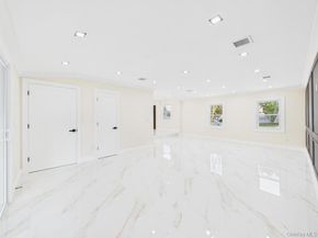 49 Griddle Lane, Levittown NY 11756