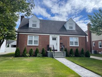 24 Tulip Lane