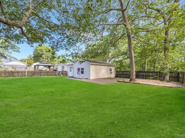 75 E Shore Drive, Patchogue NY 11772
