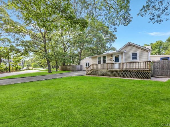 75 E Shore Drive, Patchogue NY 11772