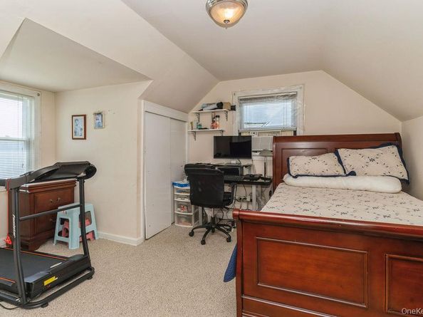 1472 Clay Street, Elmont NY 11003
