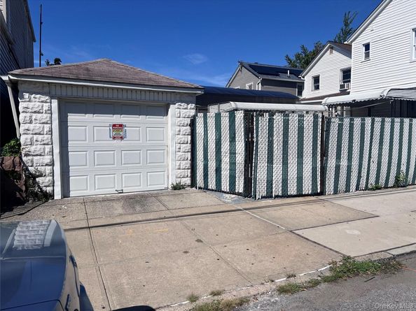 12418 107th Avenue, Richmond Hill NY 11419