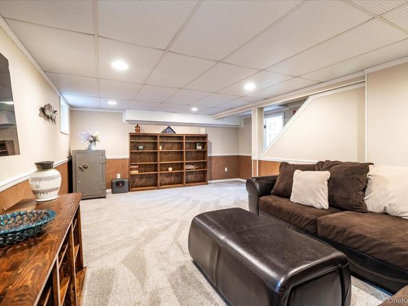 33 Purdy Court S, Rockville Centre NY 11570